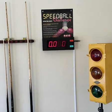 Lägenhet Creamery With Games And Free Parking *